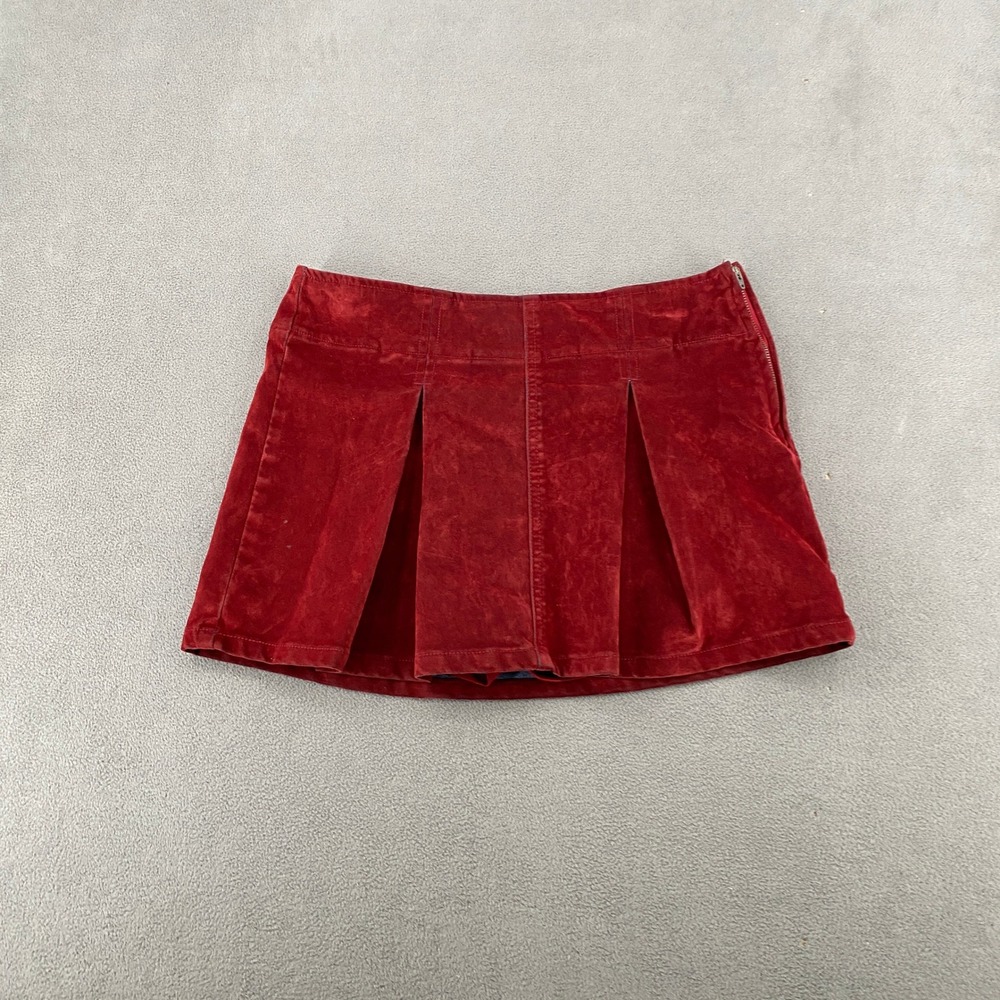 Madden NYC Womens XS Burgundy Red Flocked Pleated Mini Skirt Side Zip